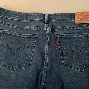 Plus size Levi Boyfriend jeans size 20